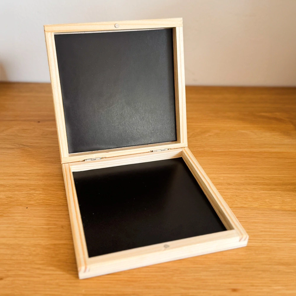 Dřevěná krabička na magnetky - Obrázek 2